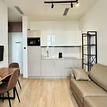 Cozy Croisette Retreat Cannes
