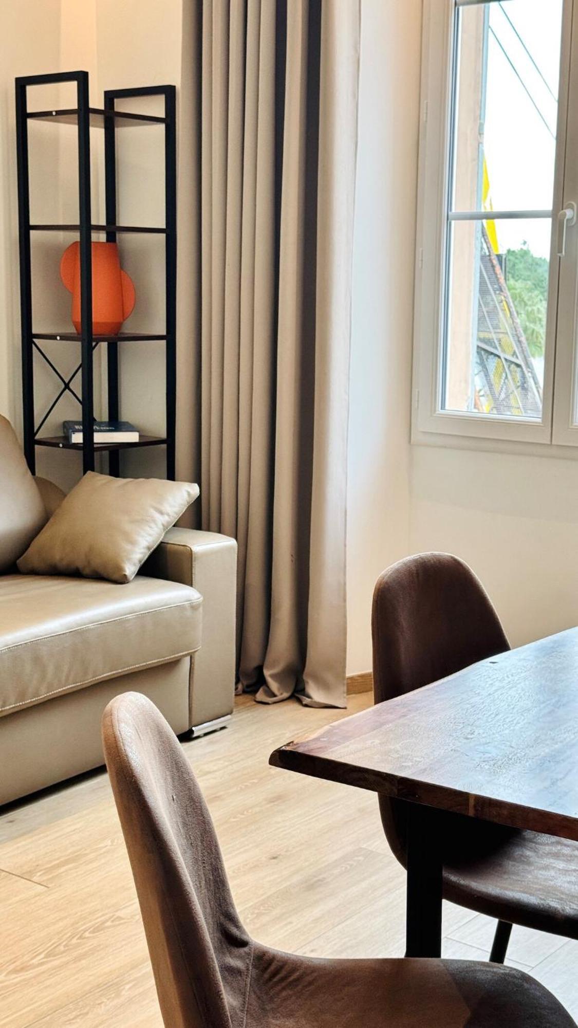 Cozy Croisette Retreat Cannes